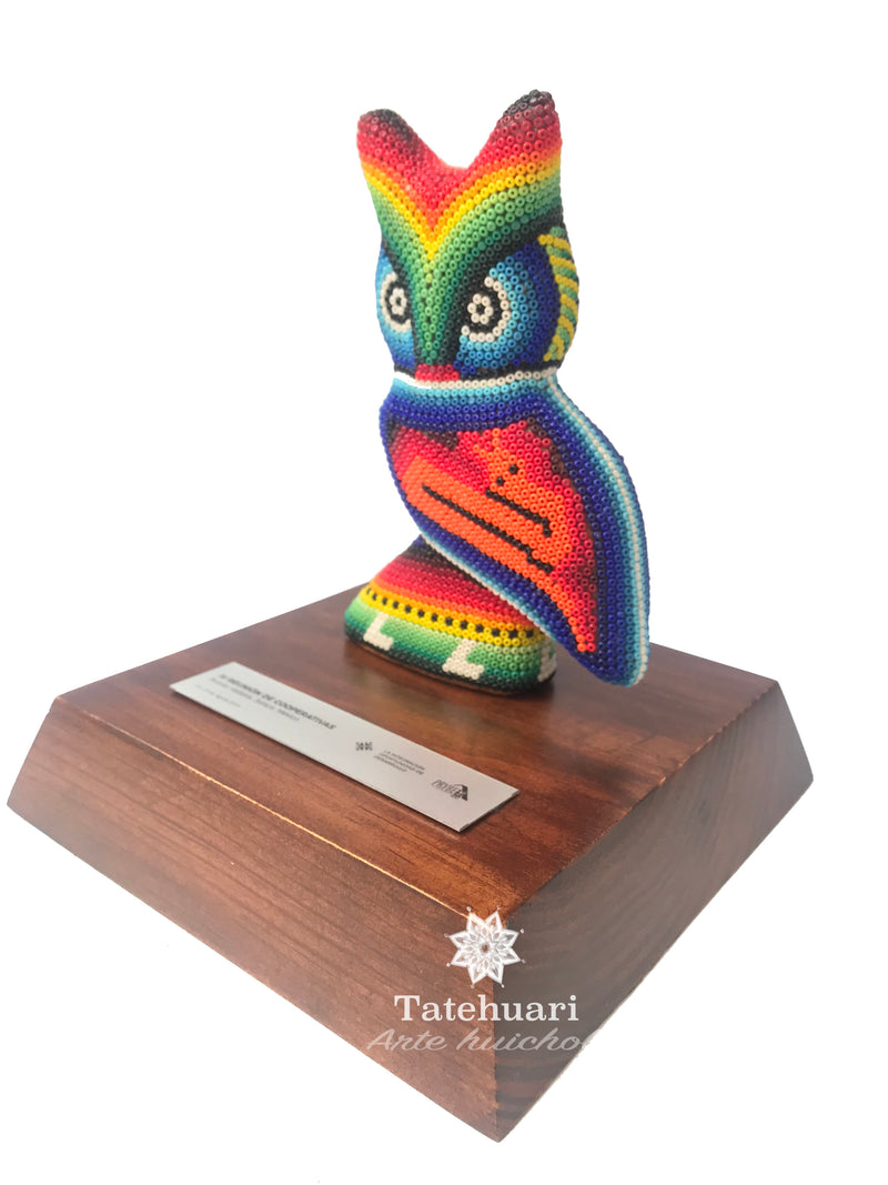 Chaquira Girls Figures Trophy