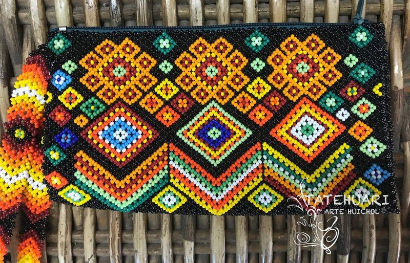 Bolsa de chaquira