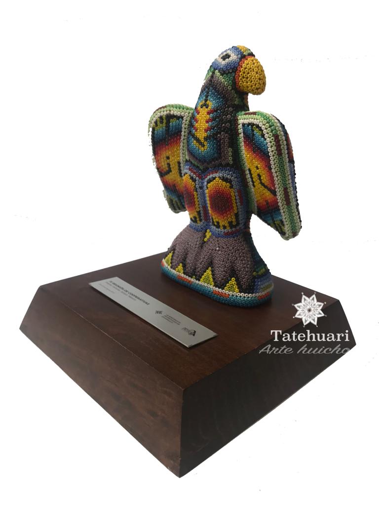 Chaquira Medium Figures Trophy 