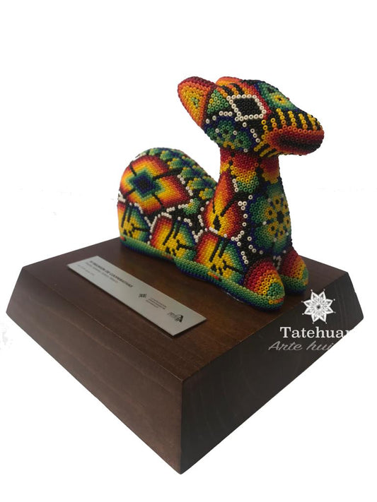 Chaquira Medium Figures Trophy 